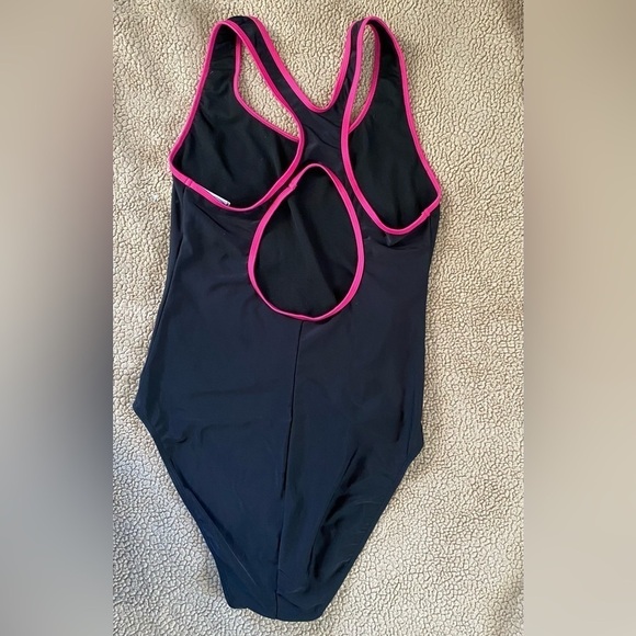 Ankar One Piece Bathing Suit - Black with Pink Trims Size 2XL- New no tag - Picture 3 of 6